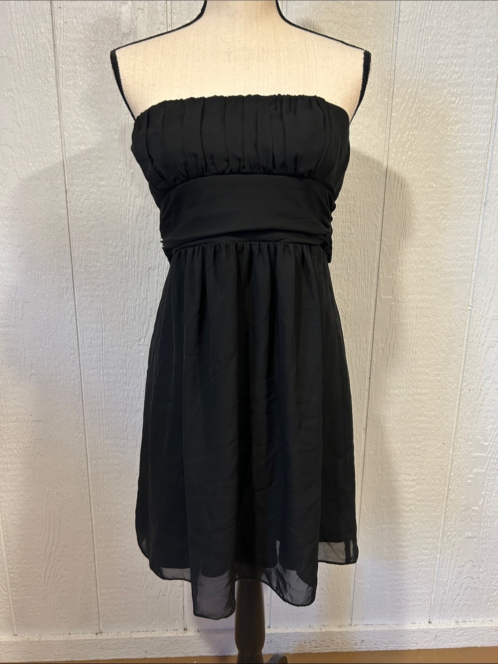 dELiA*s Strapless Black Empire-Waist Chiffon Dress